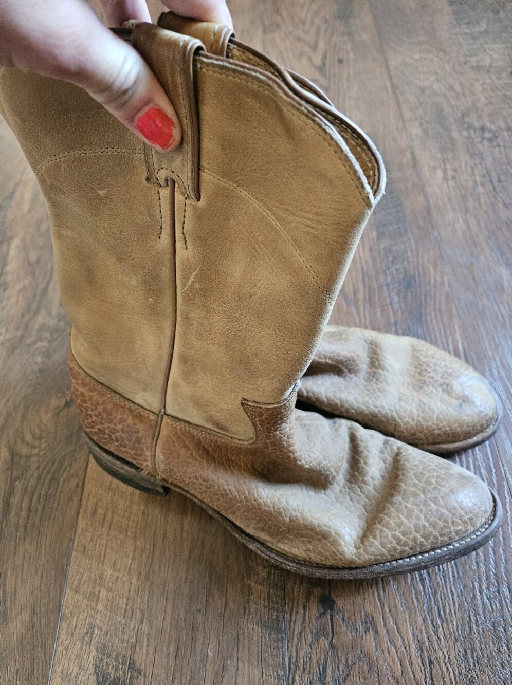 Men's Tan Leather Western Boots - Classic Cowboy Style 8D - Picture 7 of 8